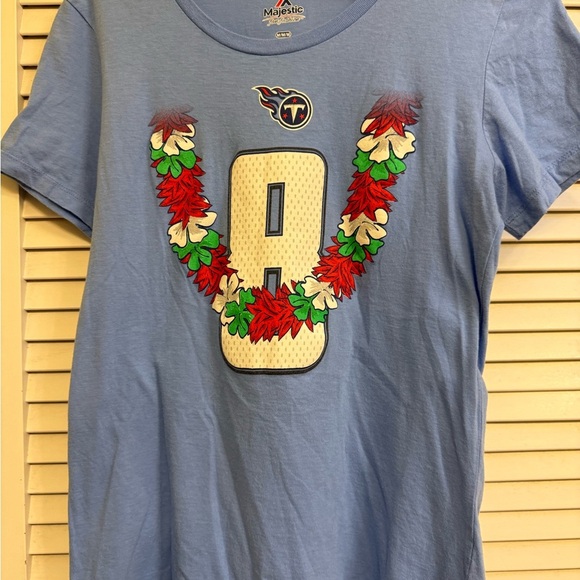 Majestic Light Blue Titans Tee with Number 8 Mariota women’s Sz M - Picture 3 of 10